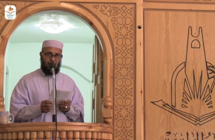 المرأة في ميزاب